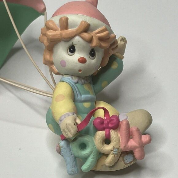 Enesco Precious Moments Ornament Dropping In For The Holidays Clown Parachute - Picture 1 of 10